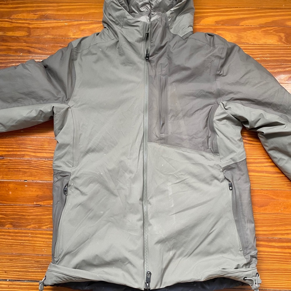 Lululemon Down Weather Jacket S